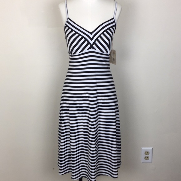 Mossimo Supply Co. Dresses & Skirts - NWT Navy White Striped Midi Dress